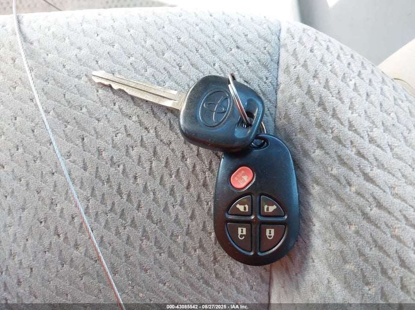 2011 Toyota Sienna Le V6 VIN: 5TDKK3DC9BS083162 Lot: 43085542