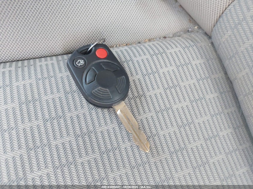 2010 Ford Fusion Se VIN: 3FAHP0HA0AR105799 Lot: 43085581