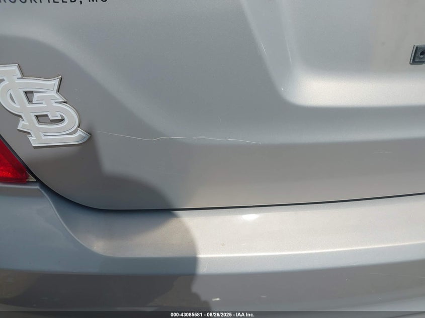 2010 Ford Fusion Se VIN: 3FAHP0HA0AR105799 Lot: 43085581