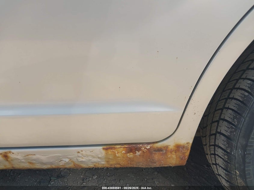 2010 Ford Fusion Se VIN: 3FAHP0HA0AR105799 Lot: 43085581