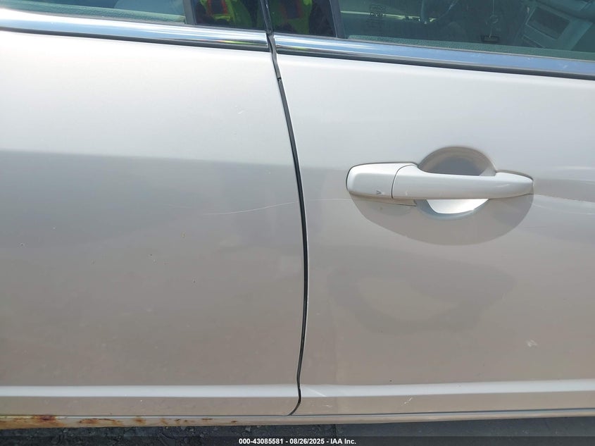 2010 Ford Fusion Se VIN: 3FAHP0HA0AR105799 Lot: 43085581