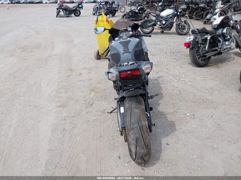 2025 Suzuki Gsx-R750 VIN: JS1GR7MA4S7100946 Lot: 43085584