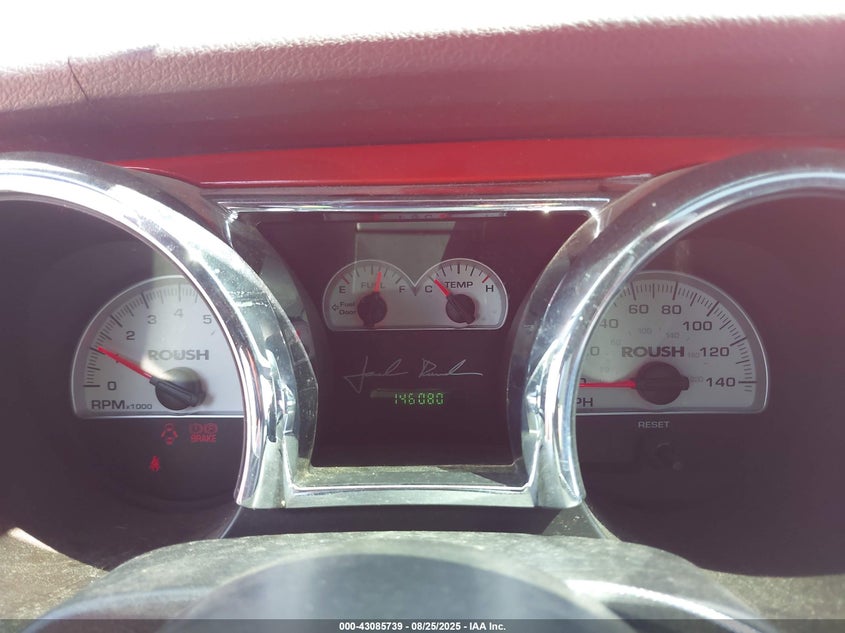 2005 Ford Mustang Gt Deluxe/Gt Premium VIN: 1ZVHT82H255129974 Lot: 43085739