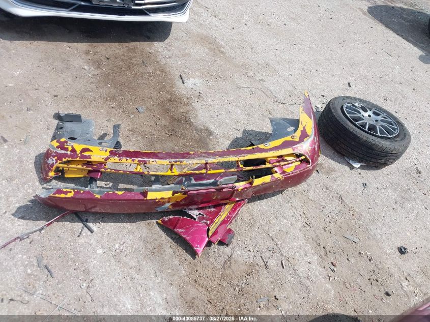 2003 Mercury Grand Marquis Gs VIN: 2MEFM74W53X689222 Lot: 43085737