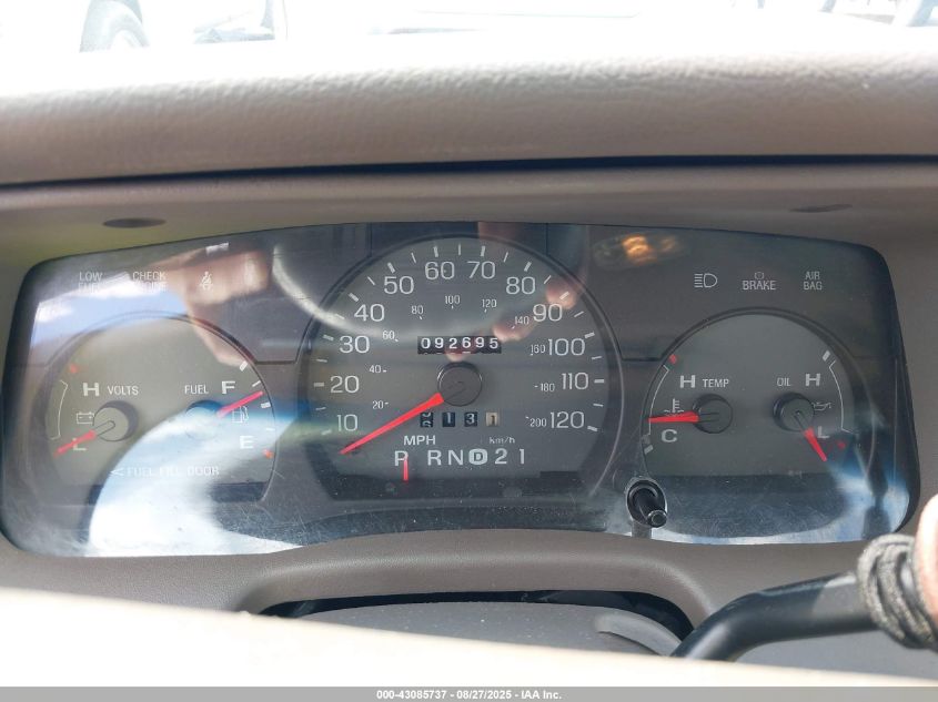 2003 Mercury Grand Marquis Gs VIN: 2MEFM74W53X689222 Lot: 43085737