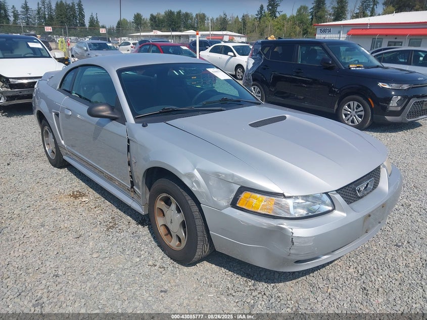 1FAFP4041YF276606 2000 Ford Mustang auction photo 1