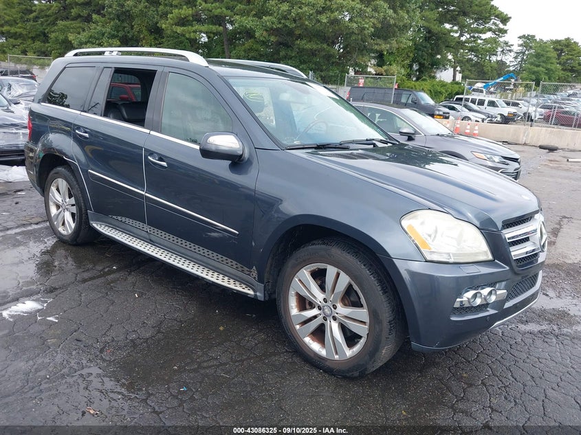 MERCEDES-BENZ GL-CLASS 4MATIC