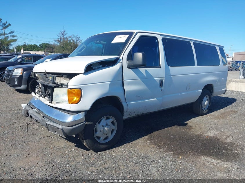 2006 Ford E-350 Super Duty Xl/Xlt 1FBSS31LX6DA78160 photo 1