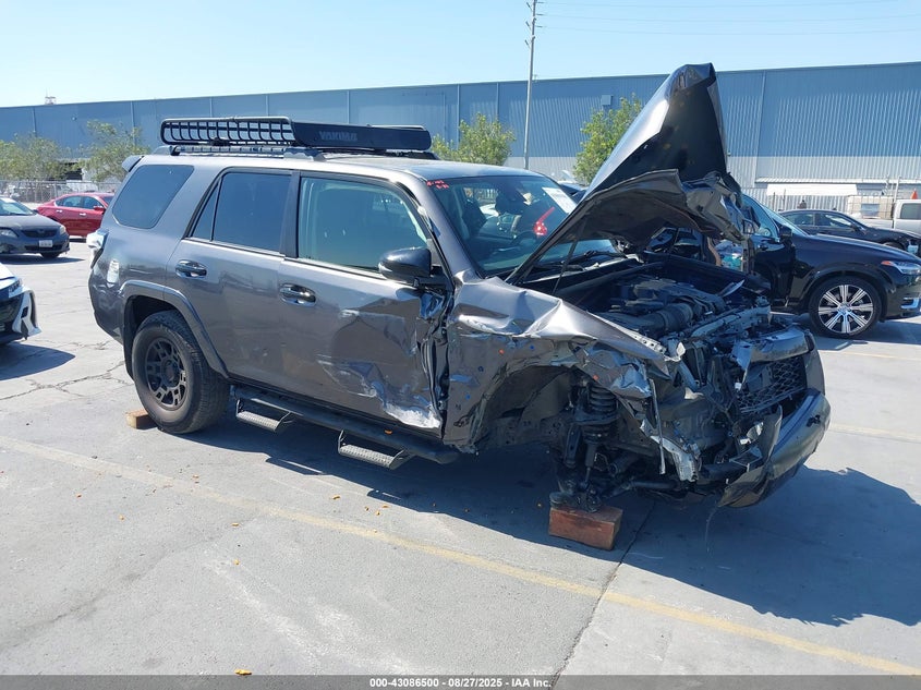 2021 TOYOTA 4RUNNER VENTURE SPECIAL EDITION - JTEHU5JR9M5898197