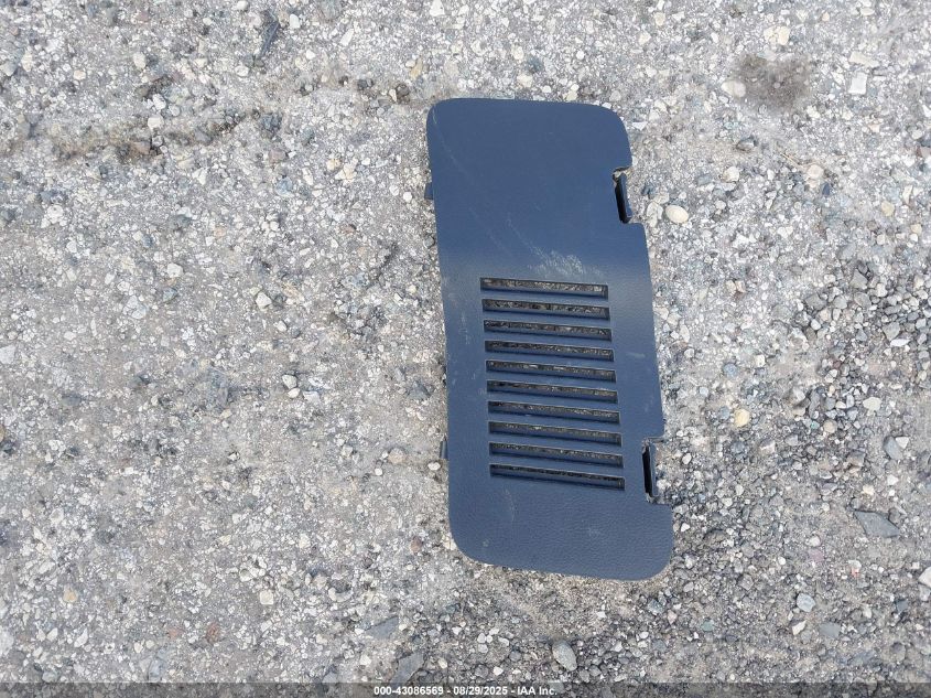 2007 Toyota Rav4 Limited V6 VIN: JTMBK31V875040466 Lot: 43086569