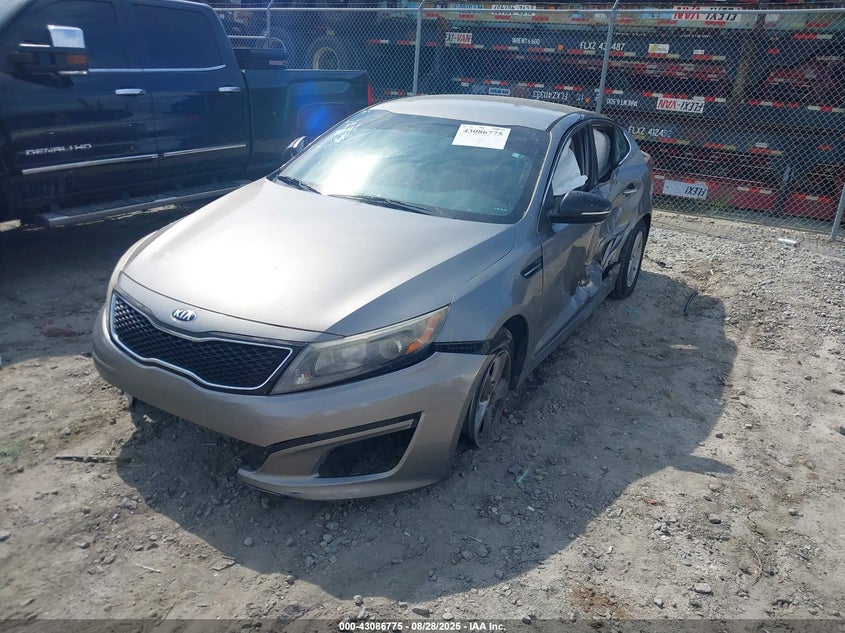 Vin: 5xxgm4a77eg323702, lot: 43581027, kia optima lx 20142