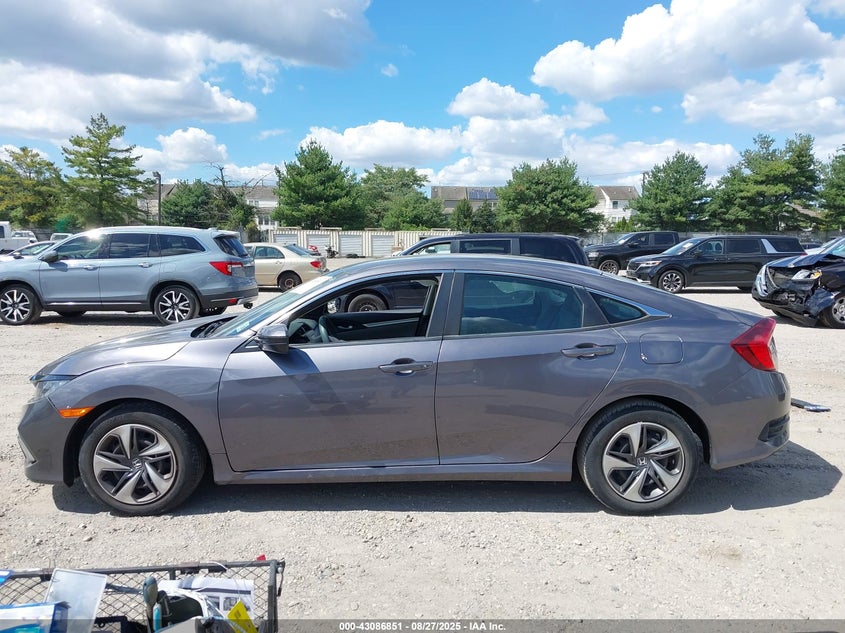 2021 HONDA CIVIC LX - 19XFC2F67ME201223