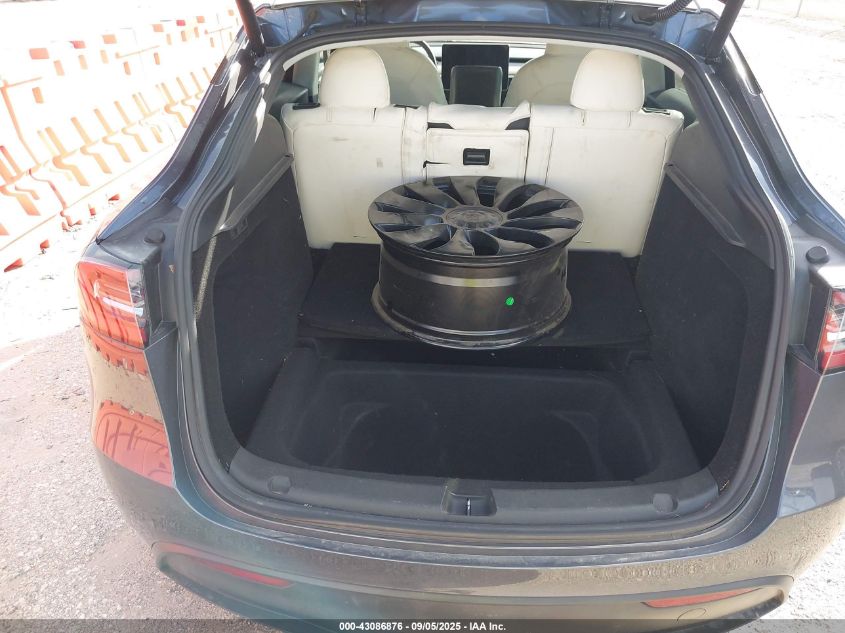 2023 Tesla Model Y Performance Dual Motor All-Wheel Drive VIN: 7SAYGDEF3PF968983 Lot: 43086876