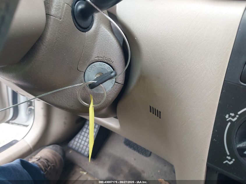 2004 Toyota Corolla Ce VIN: 2T1BR32E54C182833 Lot: 43087175