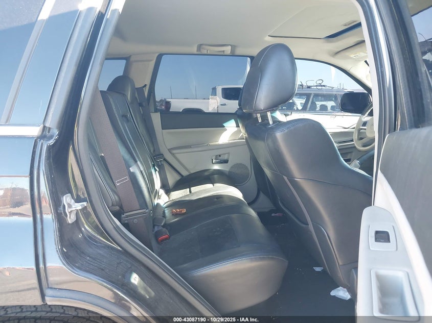 1J4RR5GT4AC149922 2010 JEEP GRAND CHEROKEE photo no. 8