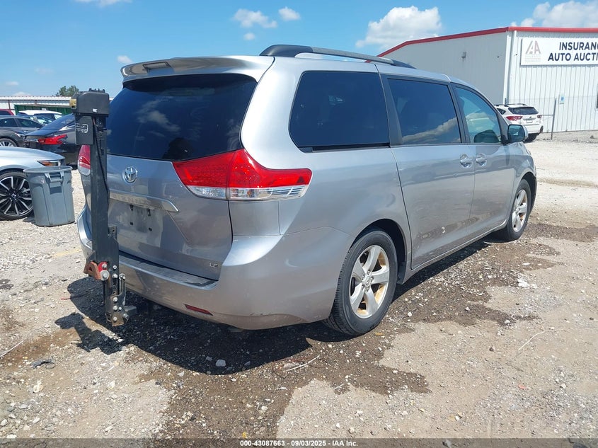 2013 TOYOTA SIENNA LE V6 8 PASSENGER - 5TDKK3DC3DS290293
