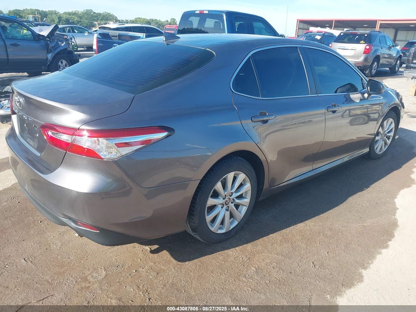 2020 TOYOTA CAMRY LE 4T1C11AK9LU391108