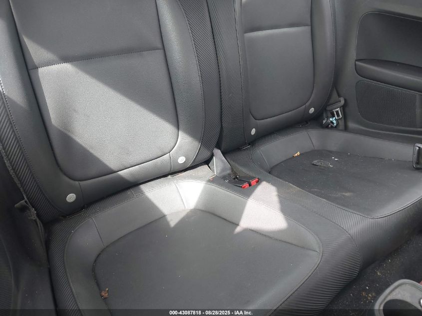 2012 Volkswagen Beetle 2.5L VIN: 3VWJP7AT8CM636276 Lot: 43087818