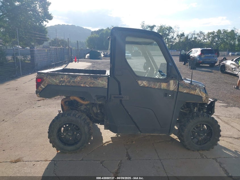2022 Polaris Ranger Xp 1000 Northstar Premium VIN: 4XARRU993N8077192 Lot: 43088137