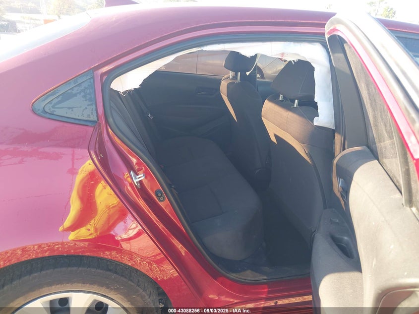 2022 TOYOTA COROLLA LE 5YFEPMAEXNP329028