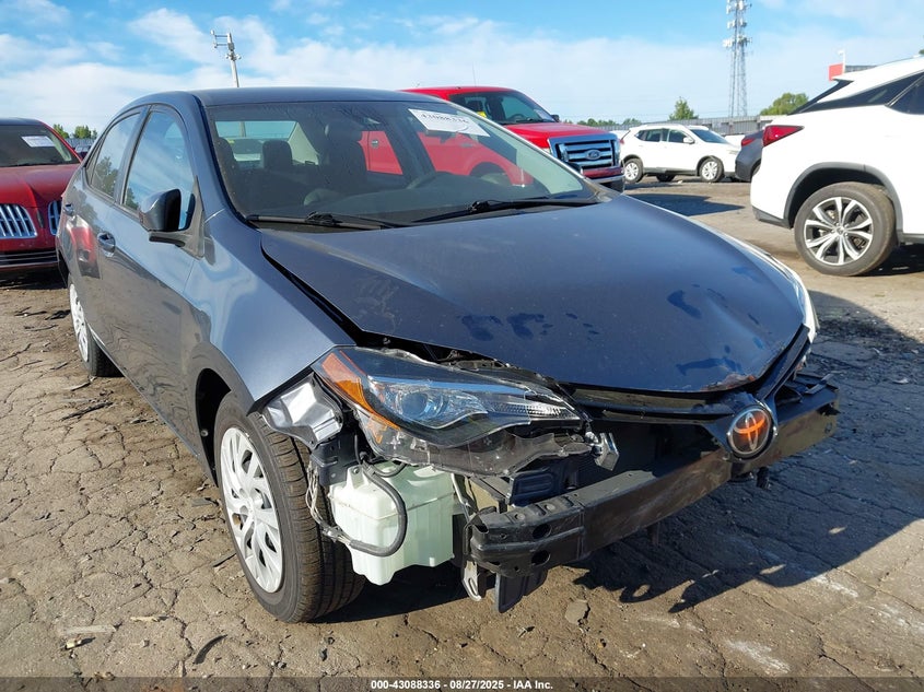 2017 TOYOTA COROLLA LE - 5YFBURHEXHP727035