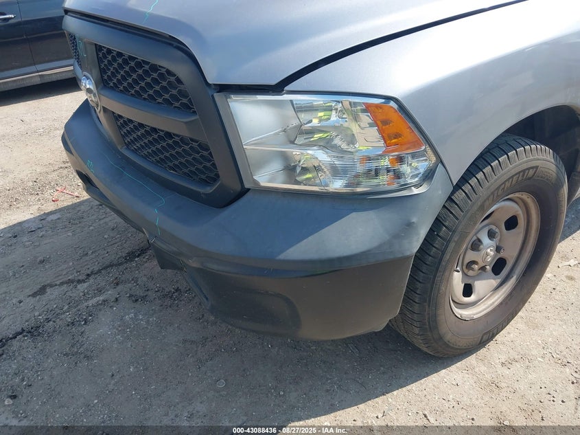 2019 Ram 1500 Classic Tradesman 4X2 6'4 Box VIN: 1C6RR6FG4KS613273 Lot: 43088436