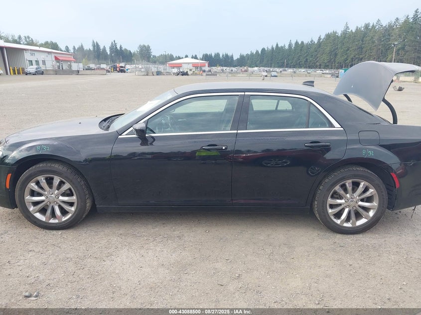 2016 CHRYSLER 300 LIMITED - 2C3CCARG5GH234350