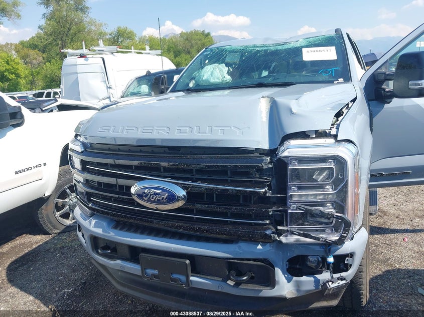 2025 Ford F-350 Platinum VIN: 1FT8W3BT3SED80774 Lot: 43088537