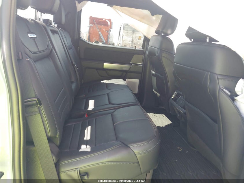 2025 Ford F-350 Platinum VIN: 1FT8W3BT3SED80774 Lot: 43088537