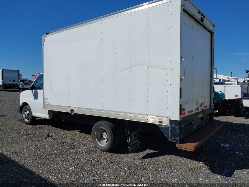 2016 Chevrolet Express Cutaway 3500 null other flexible 1GB3GSCG5G1237296 photo #4