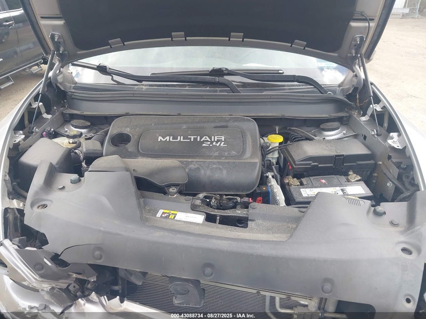 2017 Jeep Cherokee Latitude 4X4 VIN: 1C4PJMCB8HD215825 Lot: 43088734