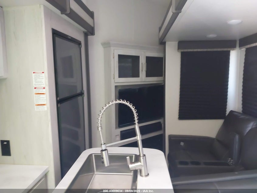 2021 KEYSTONE SPRINTER (VIN: 4YDF35B26M1532377