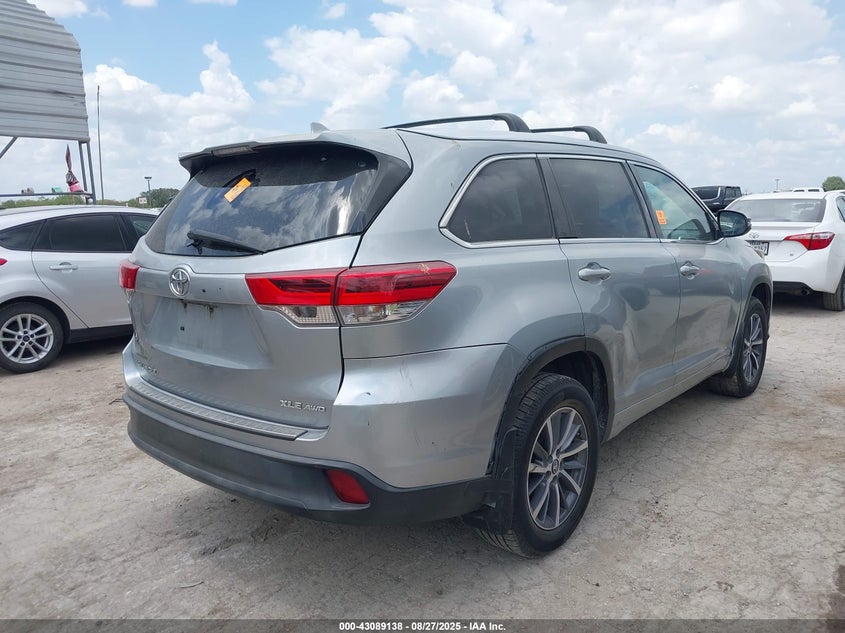 2018 TOYOTA HIGHLANDER XLE - 5TDJZRFH8JS525186