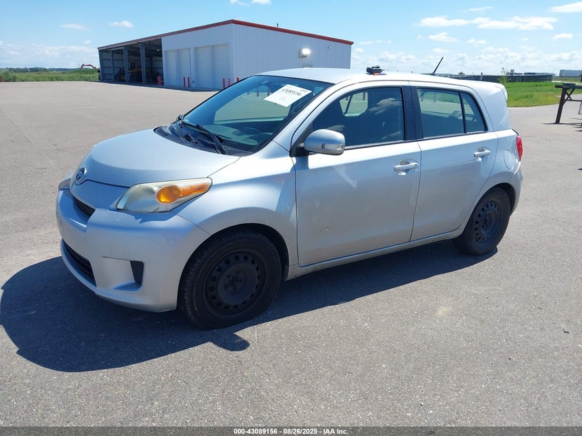 JTKKU10498J010675 2008 SCION XD photo no. 2