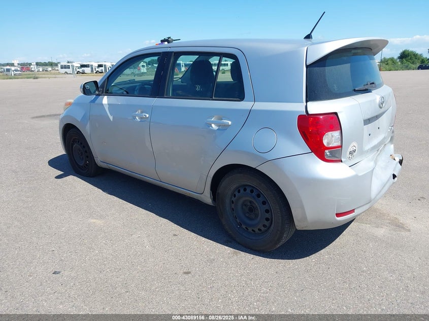 JTKKU10498J010675 2008 SCION XD photo no. 3