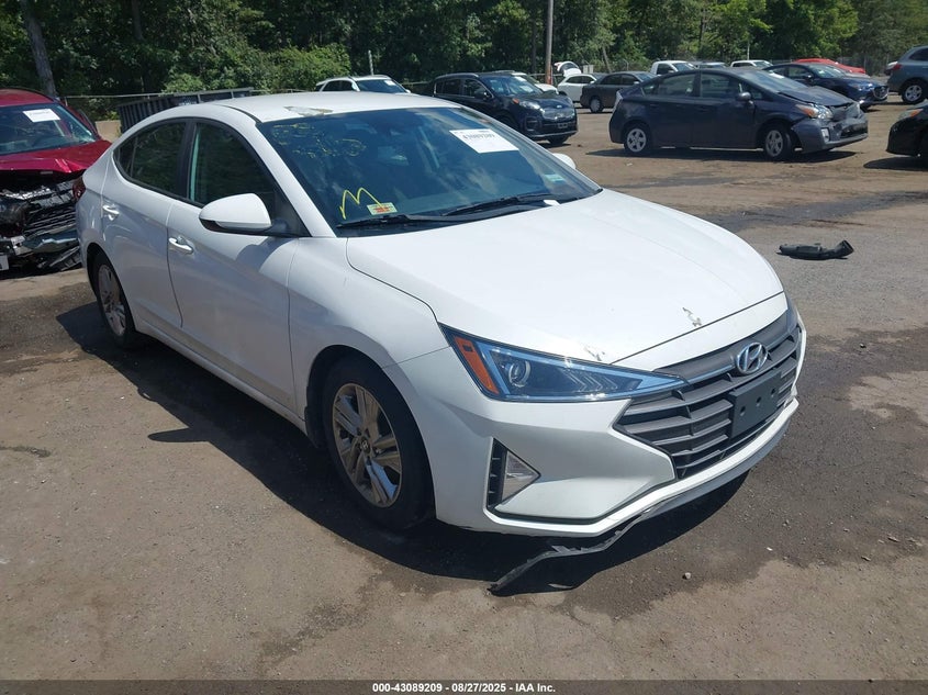 2019 HYUNDAI ELANTRA SEL - 5NPD84LF4KH475223
