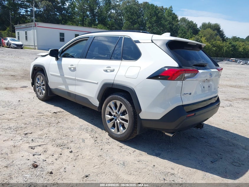 2020 TOYOTA RAV4 XLE PREMIUM - JTMC1RFV3LD045528