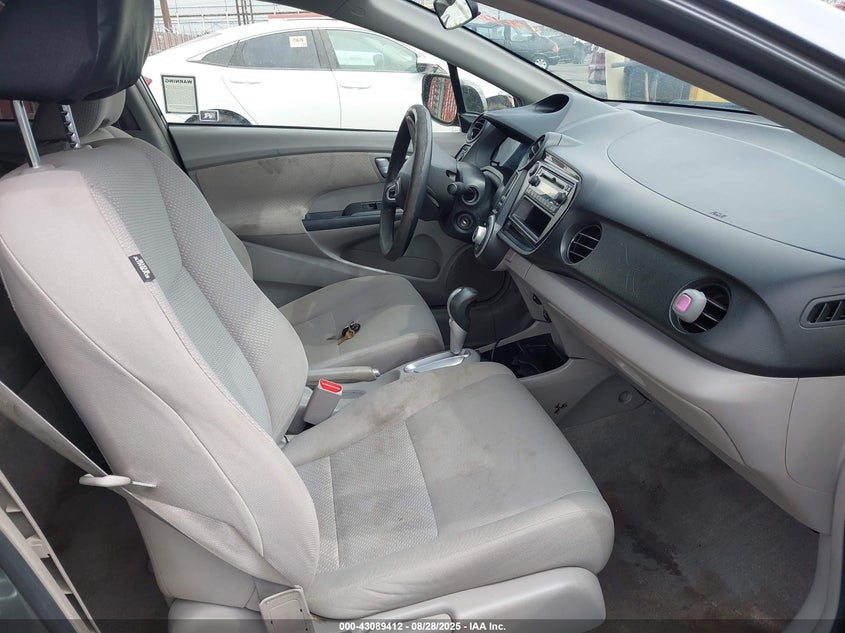 2013 HONDA INSIGHT - JHMZE2H34DS004385