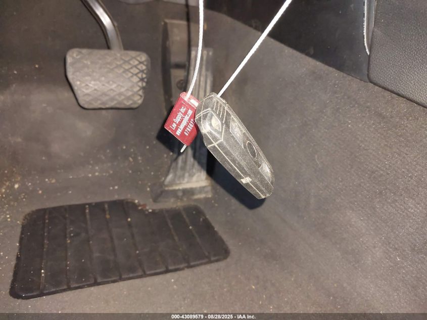 2006 BMW 325I VIN: WBAVB17576NK36046 Lot: 43089579