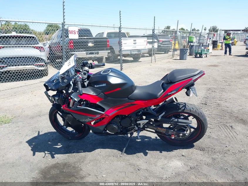 2025 Kawasaki Ex500 VIN: ML5EXGG11SDA60788 Lot: 43089752