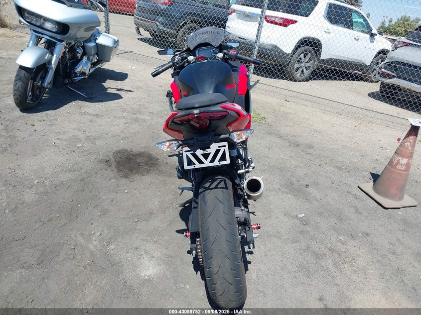 2025 Kawasaki Ex500 VIN: ML5EXGG11SDA60788 Lot: 43089752