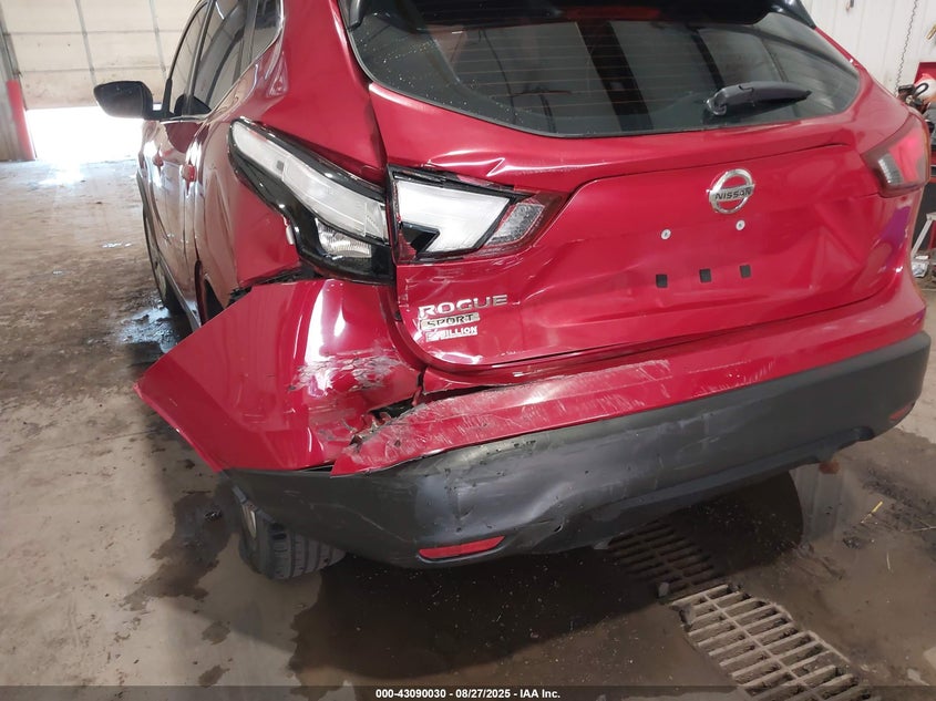 2018 NISSAN ROGUE SPORT S - JN1BJ1CPXJW155290