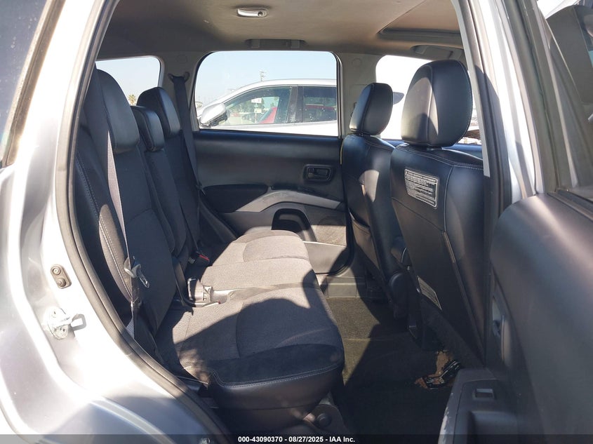 2008 Mitsubishi Outlander Se VIN: JA4LS31W88Z015780 Lot: 43090370