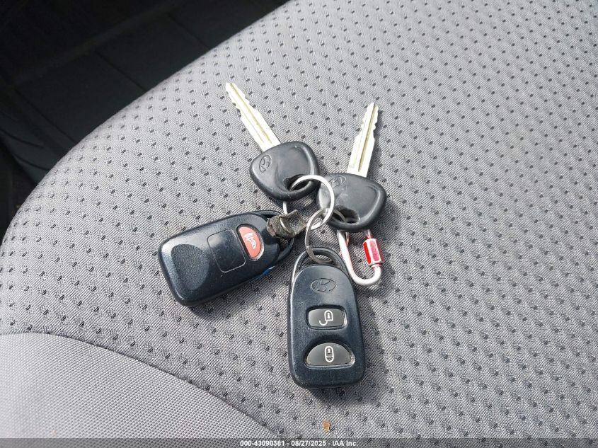 2009 Hyundai Tucson Gls VIN: KM8JM12B19U972110 Lot: 43090381