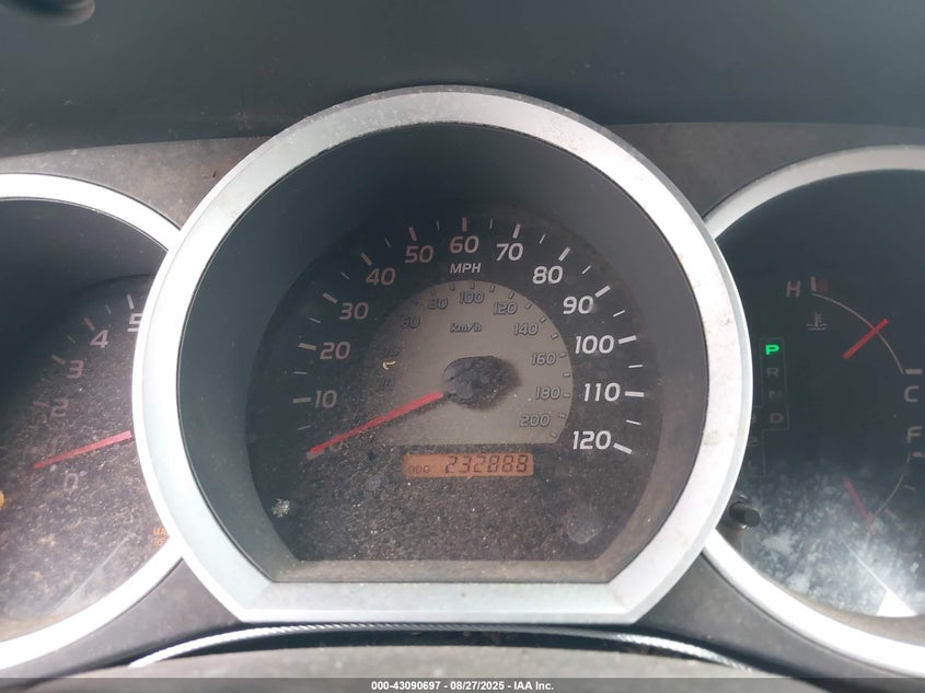 5TETX4CN9AZ715464 2010 TOYOTA TACOMA photo no. 7
