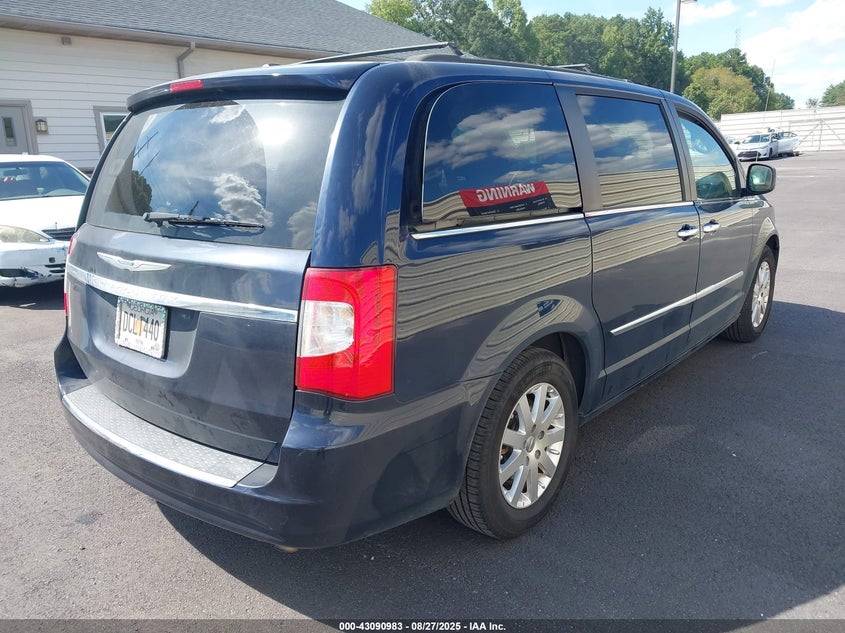 Vin: 2c4rc1bg8fr619829, lot: 43585252, chrysler town & country touring 20154