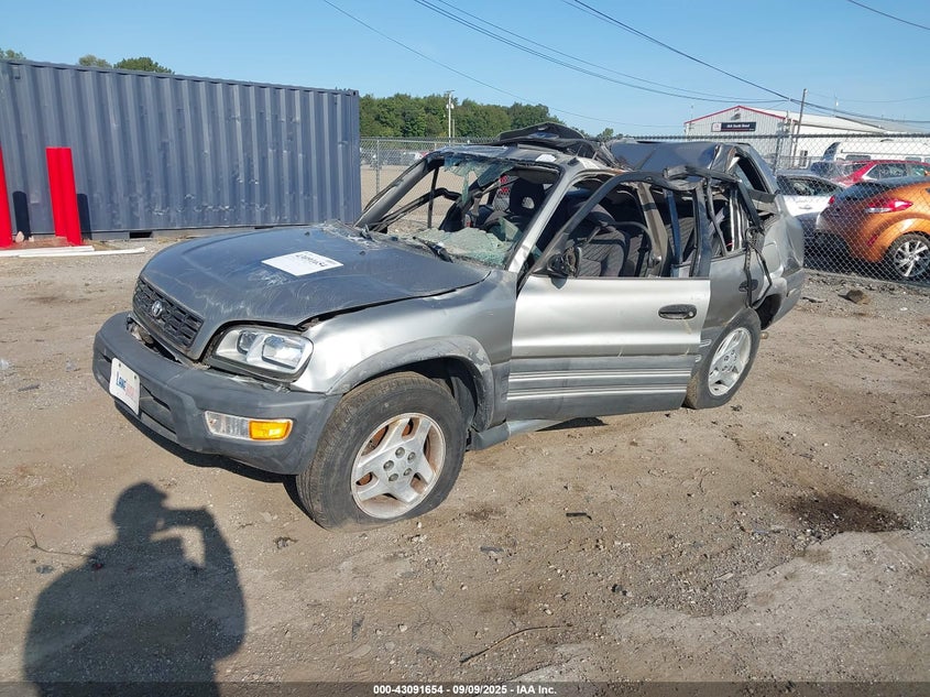 JT3HP10VXX0222009 1999 TOYOTA RAV 4 photo no. 2