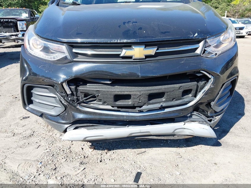 2017 CHEVROLET TRAX 1LT - 3GNCJPSB2HL271195