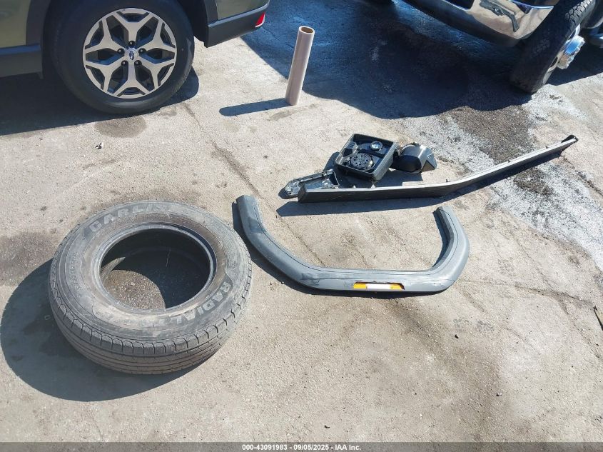 2024 GMC Sierra 2500Hd 4Wd Standard Bed Pro VIN: 1GT49LE79RF393683 Lot: 43091983