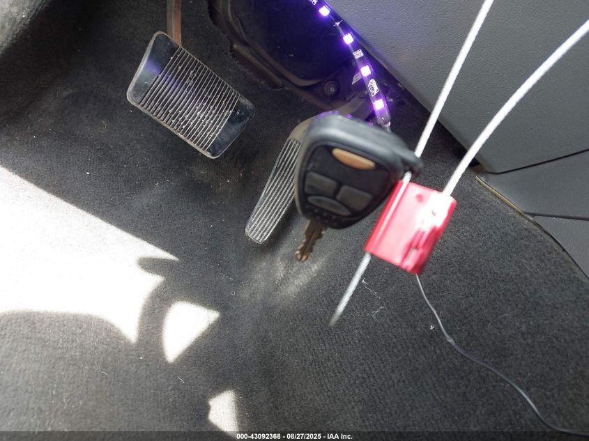 2005 Chrysler 300 VIN: 2C3JA43R95H511748 Lot: 43092368